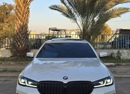 بي ام دبليو | BMW 530e 2022