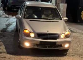 مرسيدس | MERCEDES 203 2002